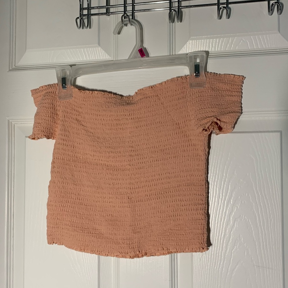 Kendall + Kylie Off The Shoulder Top Size MEDIUM